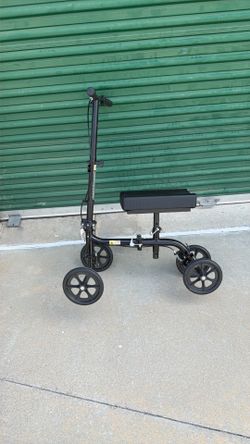 Knee scooter