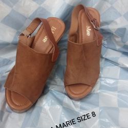 Heels Brown Size 8