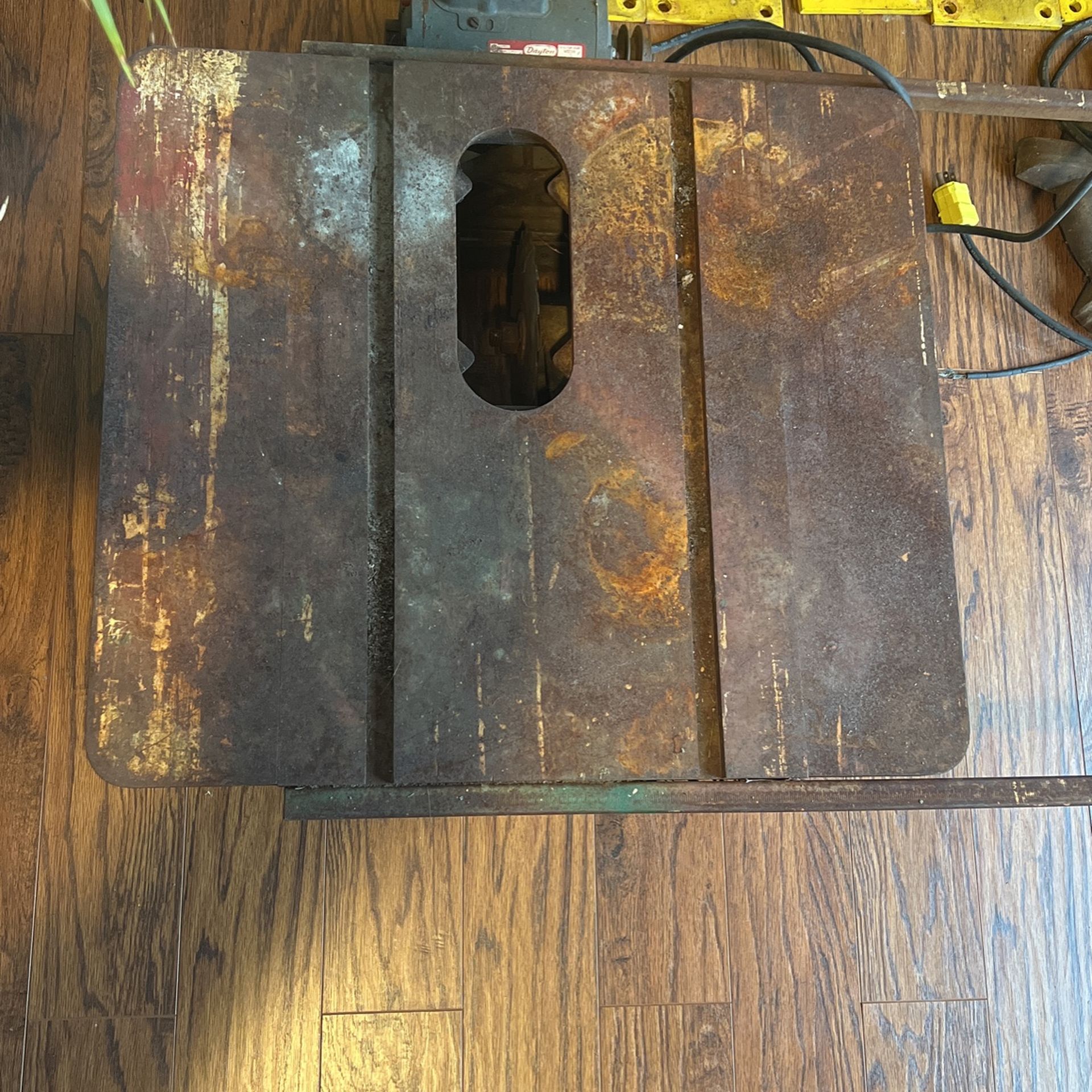 Table Saw