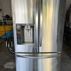 LG REFRIGERATOR 