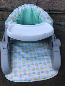 Baby seat up