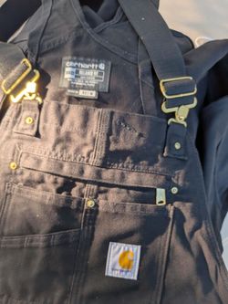 Carhartt overalls size 36x32 and sweater xl tall