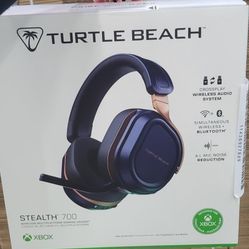 Turtle Beach Stealth 700 Gen 3 Wireless Multiplatform Amplified Gaming Headset for Xbox Series X|S, Xbox One, PC, PS5, Mobile – 60mm Drivers, AI Noise