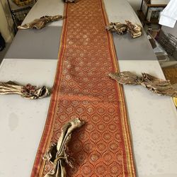 Table Runners W Tablecloths 