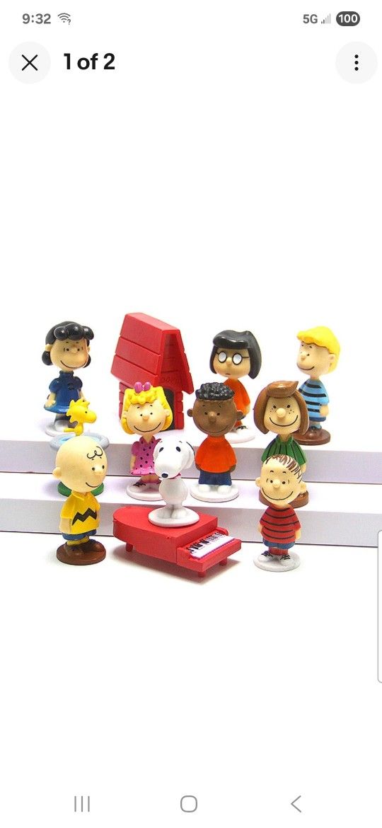 Peanuts Mini Figure-Cake Toppers 12 pcs Set .Chandler 
