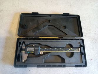 Mitutoyo digital caliper tool..0".. to..6"
