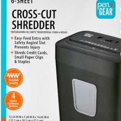 Pen+Gear 6-Sheet Cross-Cut Paper/Credit Card Shredder