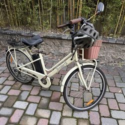 Classic bicycle styling electric powered bicycle