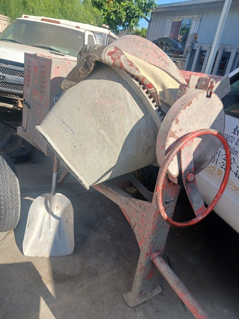 Cement Mixer