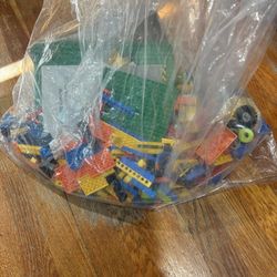 Legos 