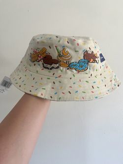 NWT- Disney Spirit Jersey Eats Snack Food Icons Reversible Bucket Hat