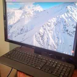 💻 Complete Lenovo Desktop Setup – Monitor, Logitech Keyboard/Mouse – $375 OBO