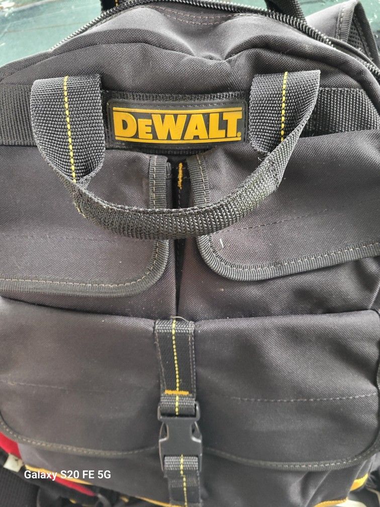 Dewalt USB Tool Back Pack