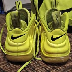 Nike Foamposites (Volt)