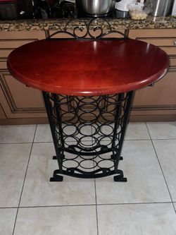 Wine Rack (Holds 18 bottles)
