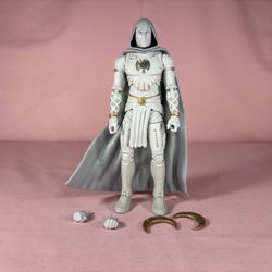 Moon Knight (2022 Infinity Ultron Wave) With Accessories