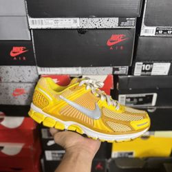 Nike Zoom Vomero 5 Yellow Ochre size 11 VNDS