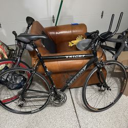 Road Bike - Windsor Knight