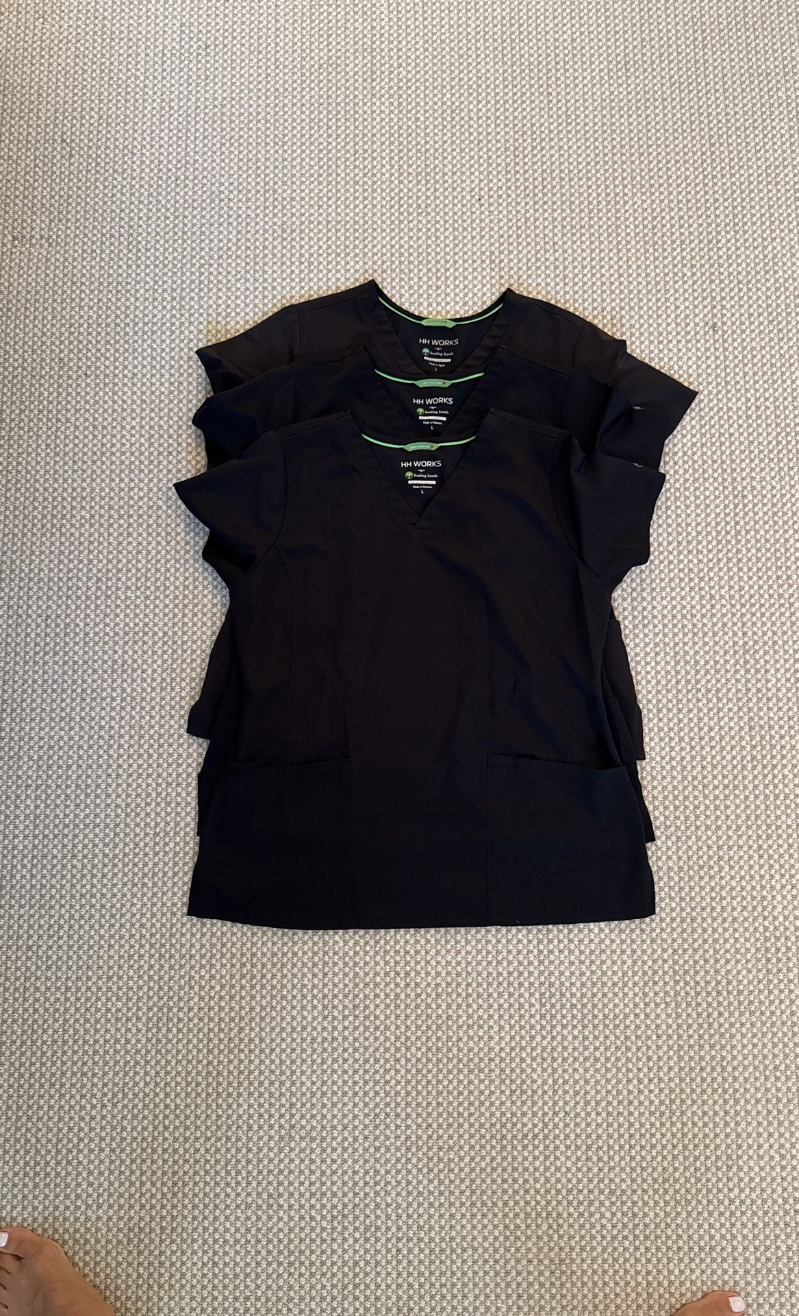 Healing scrubs 3 sets Size Large