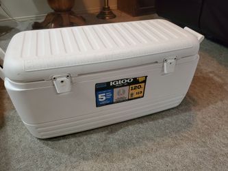 Igloo brand 120 qt cooler