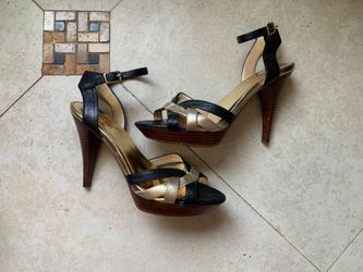 Black with gold women's heels size 8