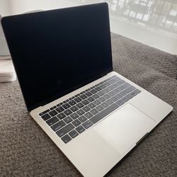 2017 13” Macbook Pro