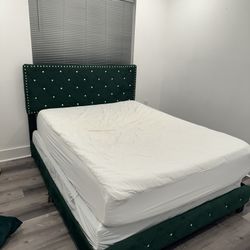Queen Size Bed Frame for Sale in Dallas TX OfferUp