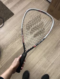 2 rackets