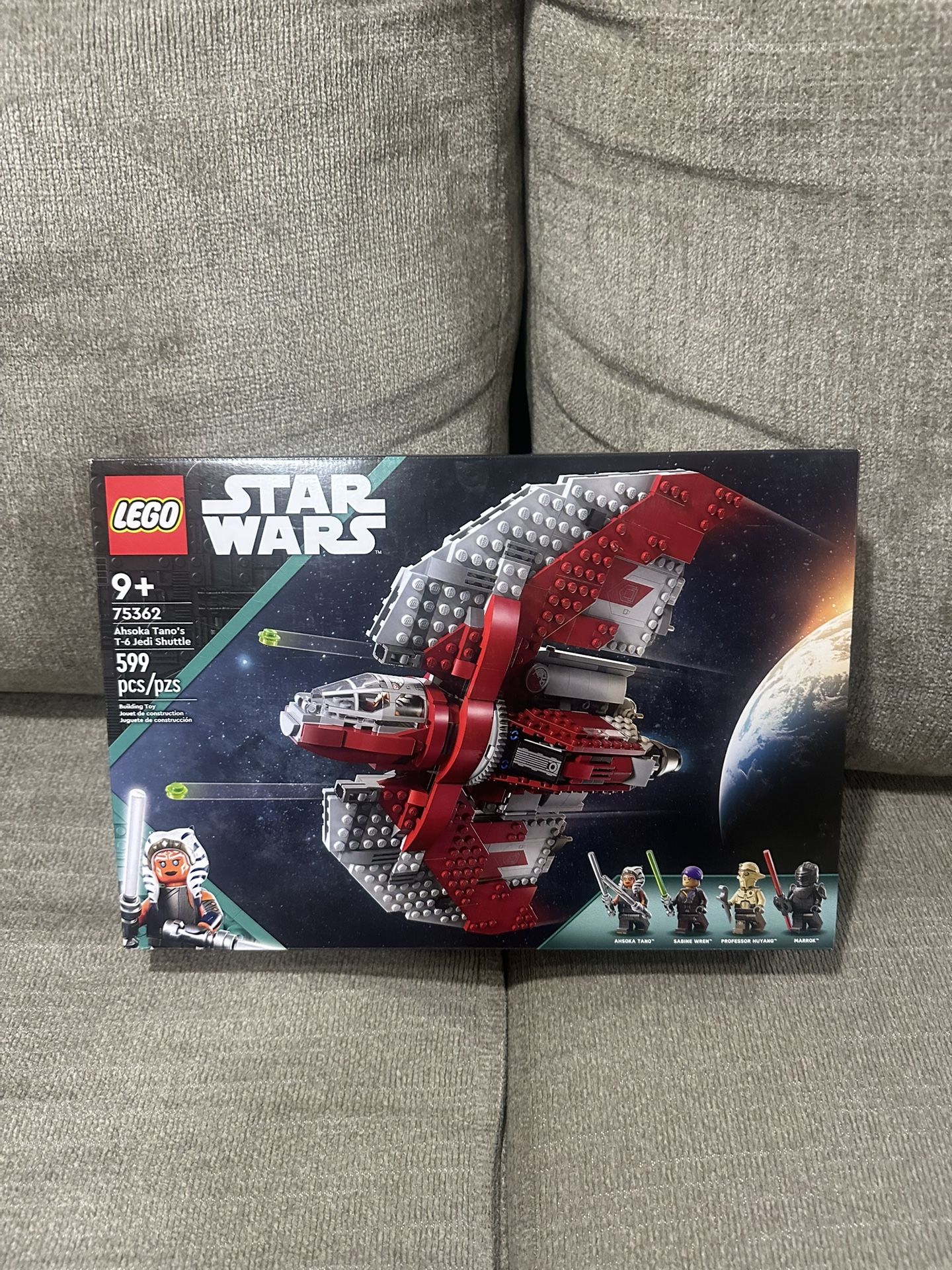 LEGO Star Wars T-6 Jedi Shuttle 