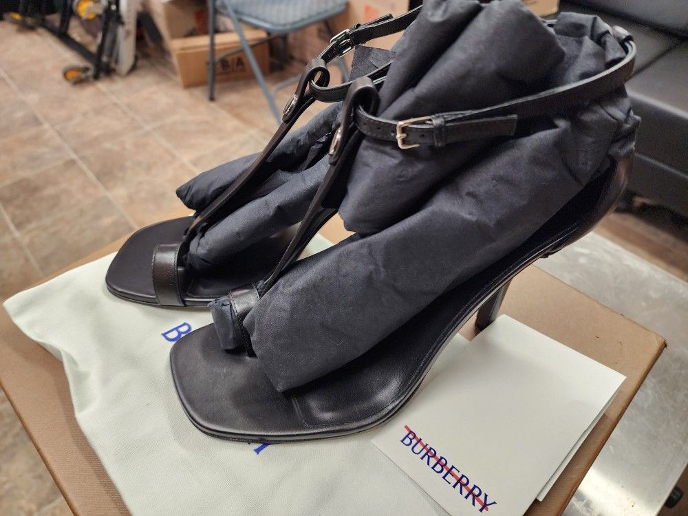 Burberry London England