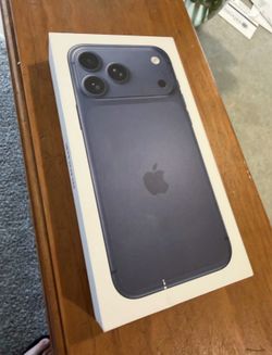 iPhone 17 Pro Max 512GB (AT&T)