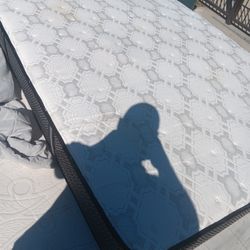 Queen Size Mattress 