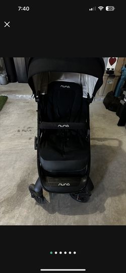 Nuna Tavo stroller 