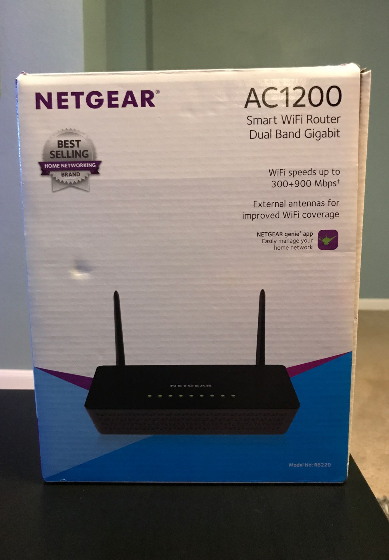 Netgear smart WiFi router
