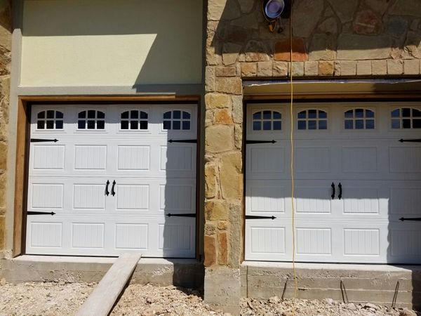 Garage doors for Sale in Austin, TX - 923950cb333D4613a778De41370fe3a6