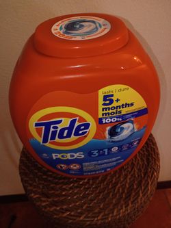 Tide pods jabon para lavar ropa 102 piezas El precio es firme