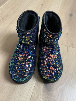UGG SEQUIN BLACK BOOTS  women -  SIZE 6 