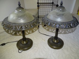 2 Italian vintage lamps