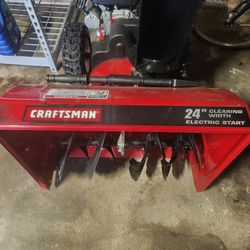 CRAFTSMAN SNOW BLOWER 24"