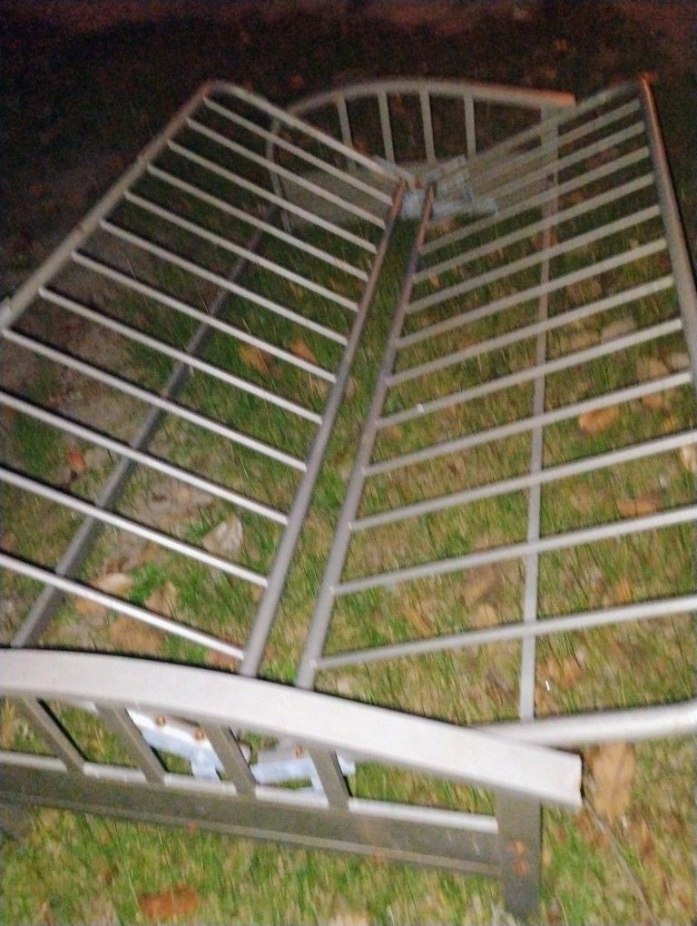Metal Futon Bed Frame