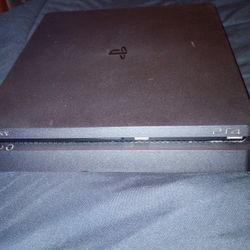 PS4 Slim With Lower Software (9.0)