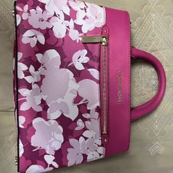 pink mk purse 