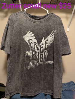 Unisex Graphic Tee Free Bird Small