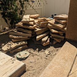 Flag Stone Pieces And 5 Pieces Of 2×2 Concrete Stepping Stones 