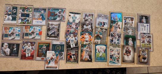 Ryan Tannehill 36 Card Lot