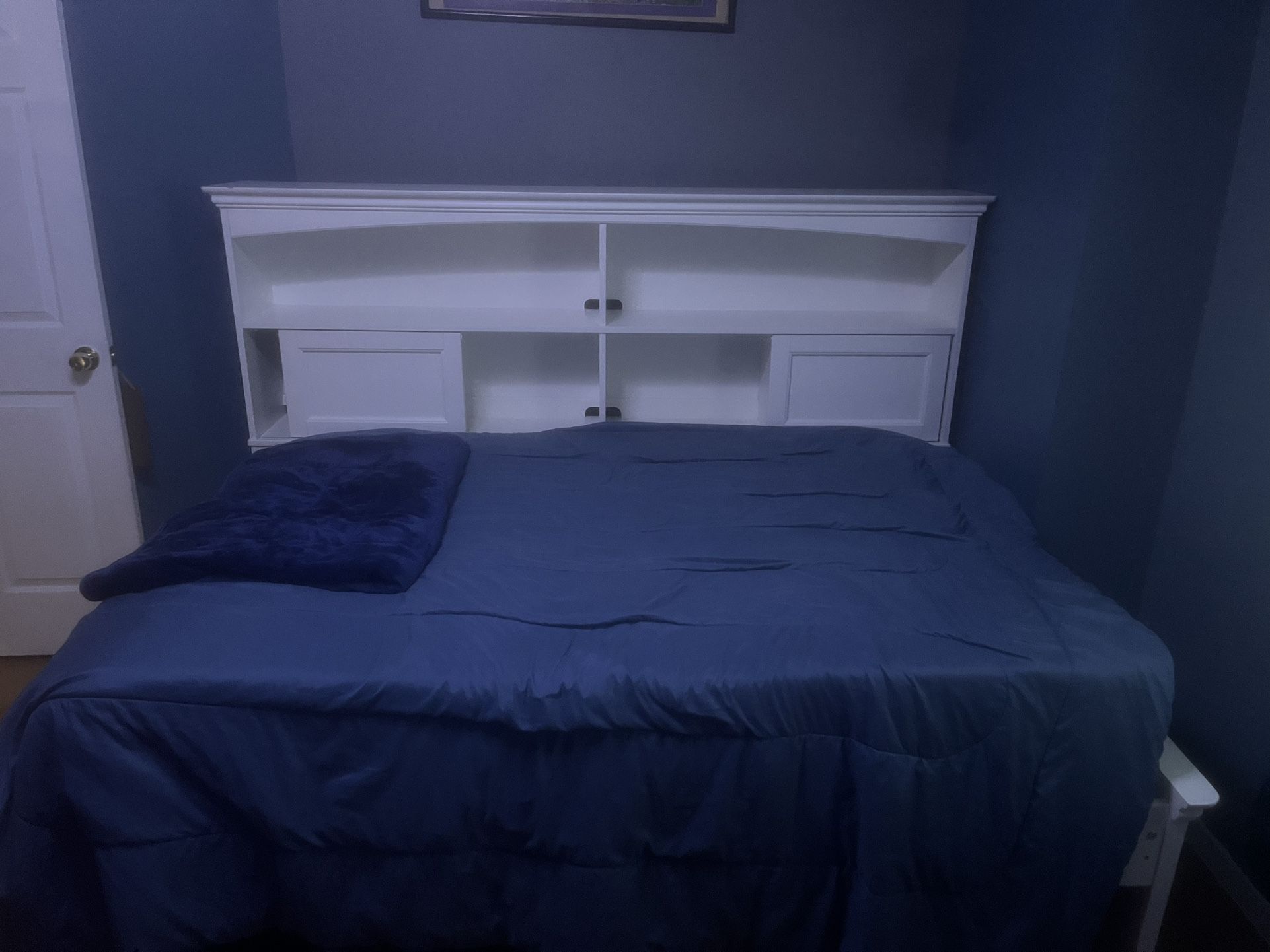 White Full Bed Bookcase Headboard and Storage