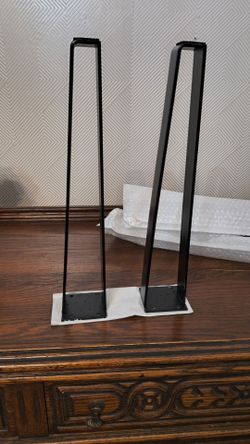 Furniture legs