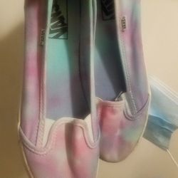 Sz7 Wmns Nvr Used Van's Yes Available 