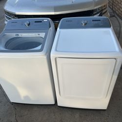 2020 Samsung Set Washer And Electric Dryer.   DELIVERY Abailable 