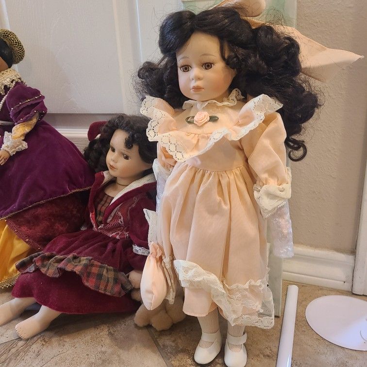 Vintage Porcelain Doll Collection